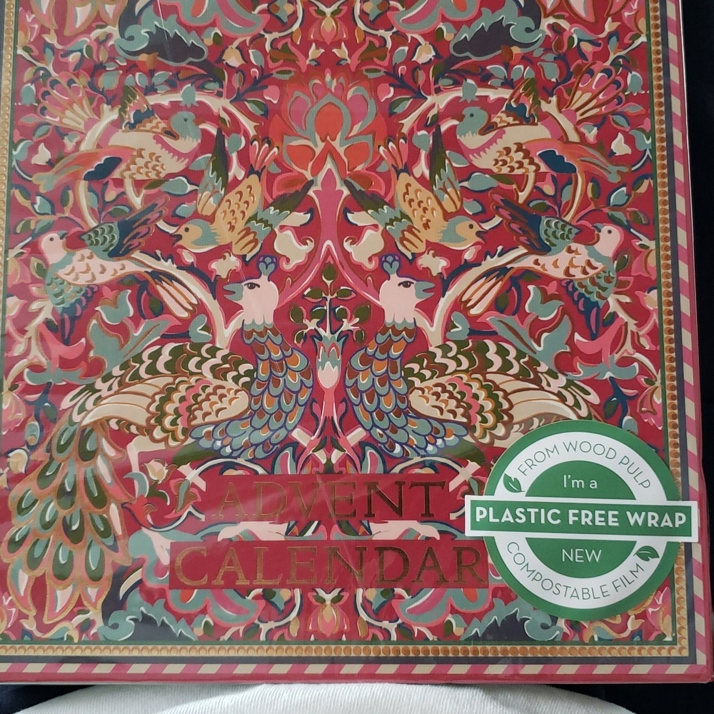 William Morris At HomeChristmas 2023 Peacock & Bird Advent C - Picture 7 of 16